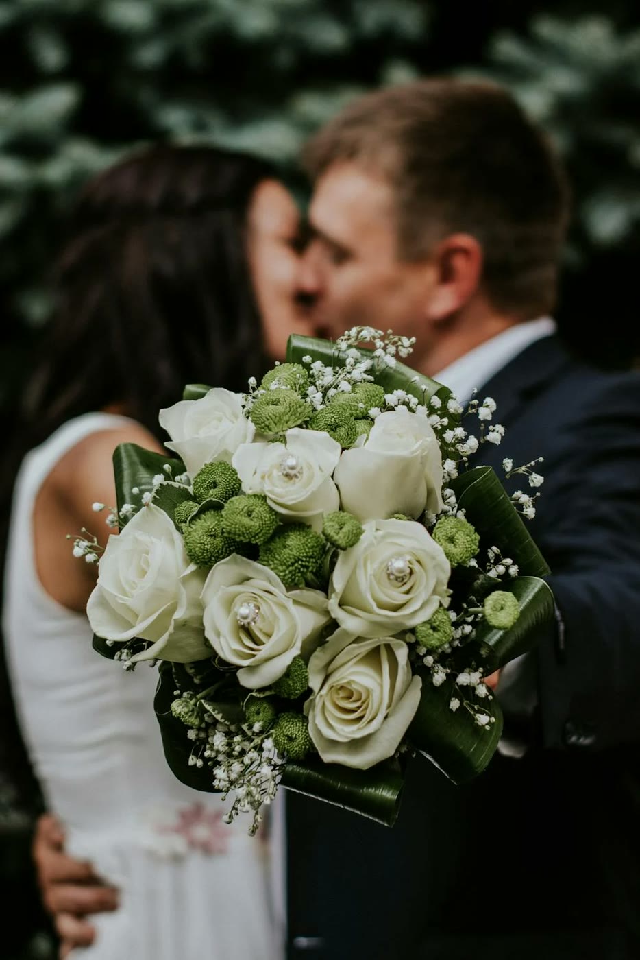Weddings frame 01, photographed by Picha Media